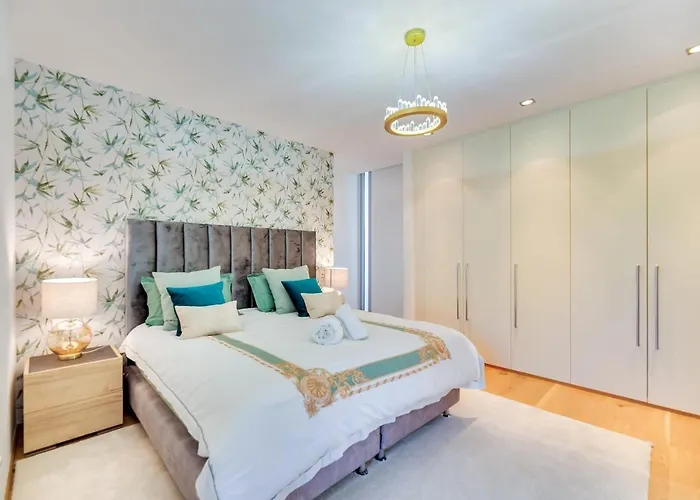 About Meisho Hills Villa Marbellac