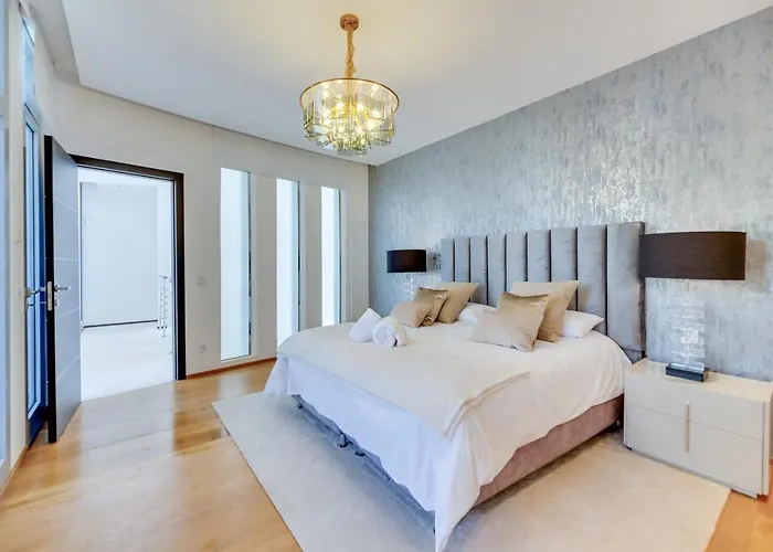 Villa About Meisho Hills *